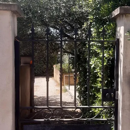 Maison D'hote La Ginente 3*