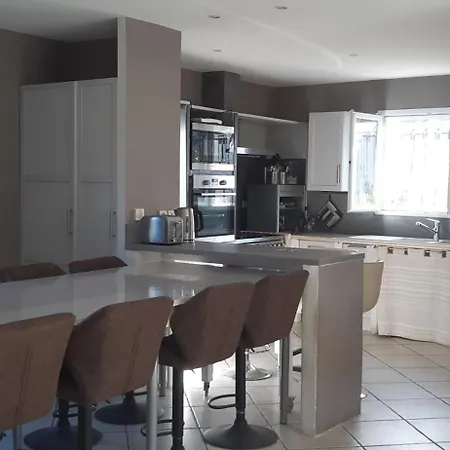 Maison D'Hote La Ginente Feriehus Argilliers